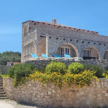 Vila Noah's Ark Chania (Crete)
