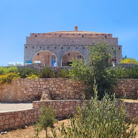 Vila Noah's Ark Chania (Crete)